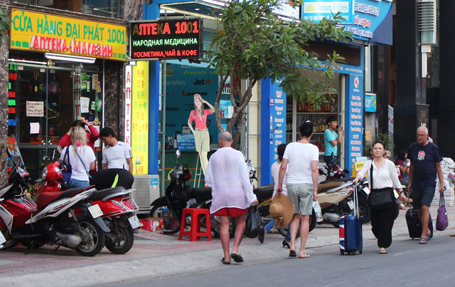 Bán nhà Hẻm 5m Đường Biệt Thự. 14 tỷ