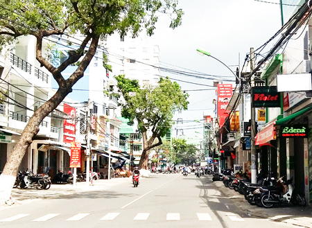BÁN NHÀ ĐƯỜNG THỐNG NHẤT - NHA TRANG, HƯỚNG ĐN, LH 0987979636  